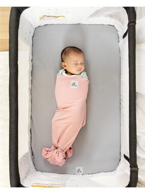 The Ollie Light Pink swaddle